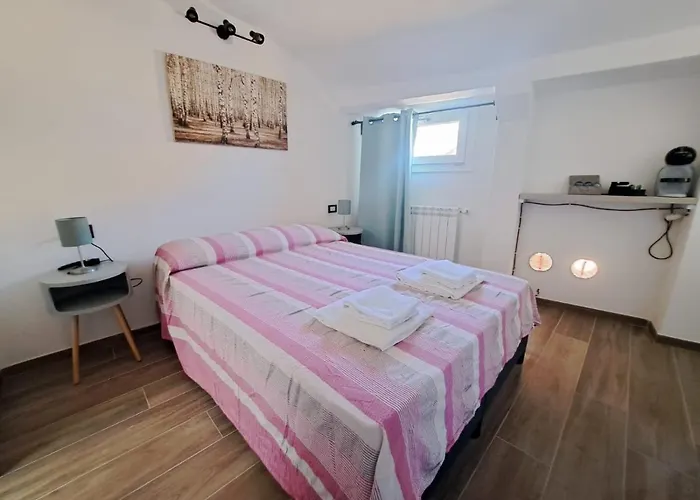 招待所 Alloggiamo 3*