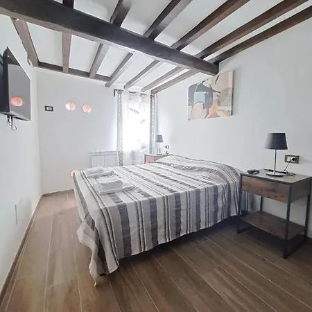 Alloggiamo מודנה